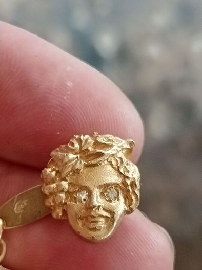 A Stunning pair of Mid Nineteenth Century Gilt Silver Cufflinks with Diamond Eyes