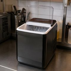 ice maker