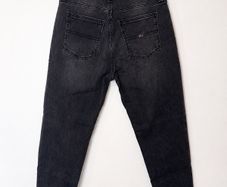 Tommy Hilfiger Jeans Izzy W30 L30 UK12 High Rise Slim Ankle Jeans in a versatile charcoal grey wash