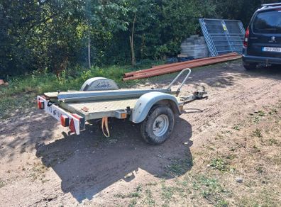 Motorbike trailer