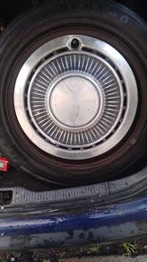 1 x Genuine Toyota Cressida Mark 2 (1976-1980) 14'' Stainless Steel Hubcap Wheel Trim Cover