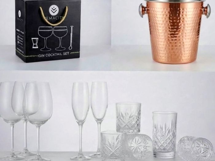 QUICK SALE(BARGAIN): Complete Barware, Gin Set, Ice Bucket & Glassware Bundle - Excellent Condition | Collection D13