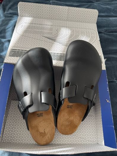 birkenstock Boston clogs with box