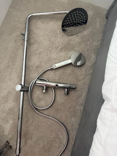 bathroom shower head