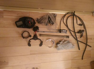 Triumph Daytona 600 parts