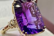 Yellow Gold AAA Zambian Amethyst &amp; Natural Diamond Ring