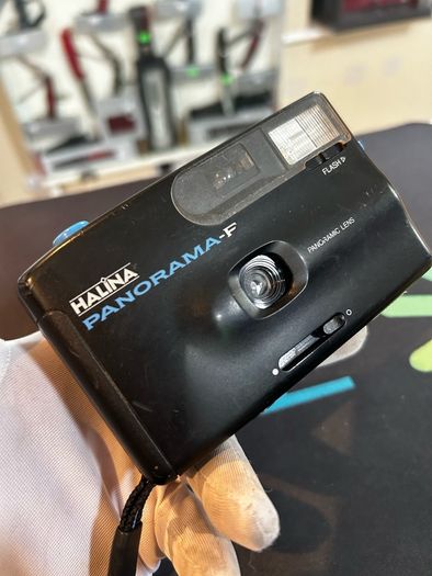 Halina Panorama F 35mm film flash camera 1990 s