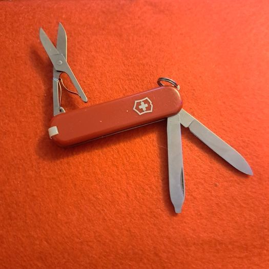 swiss army knife
