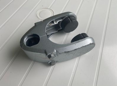 Honda BF5 5hp Outboard Leg Mounts