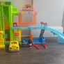 Fisher Price Little People Light up Garage Image 3