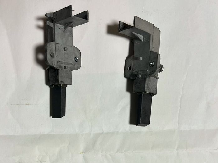 Carbon brushes for washing Machine for sale