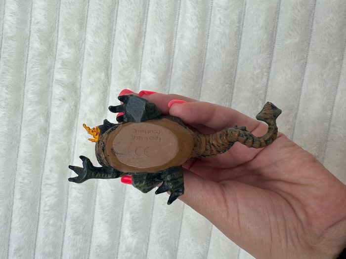 1999 Papo Fire Breathing Dragon Figure Medieval Fantasy Toy Vintage approx. 3.5'' Used Please look at the pictures
