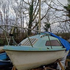 Boat - Skipper Mariner 17ft Sailboat