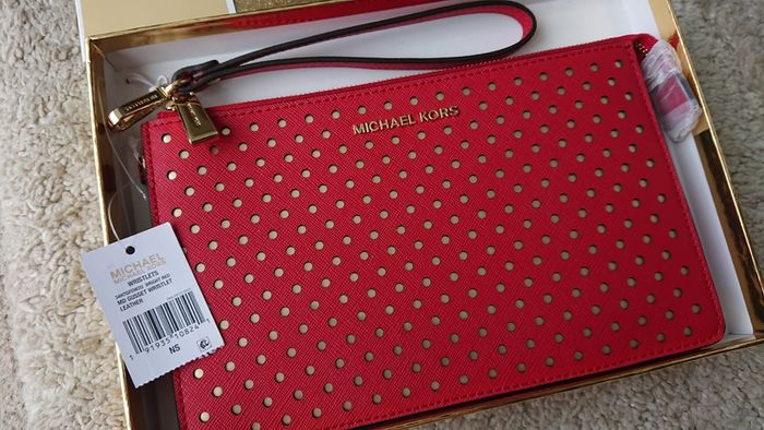 Michael Kors Wristlet bag