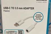 USB-C to 3.5 mm Jack Adapter