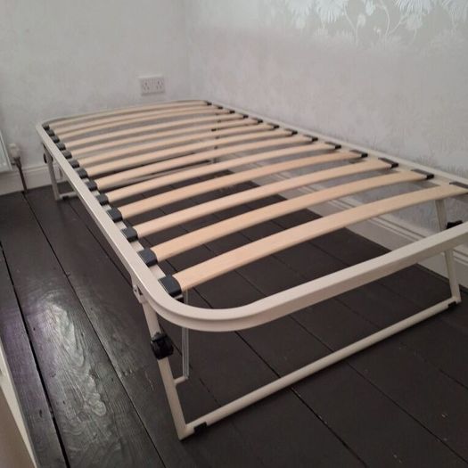 Laura Ashley Day Bed