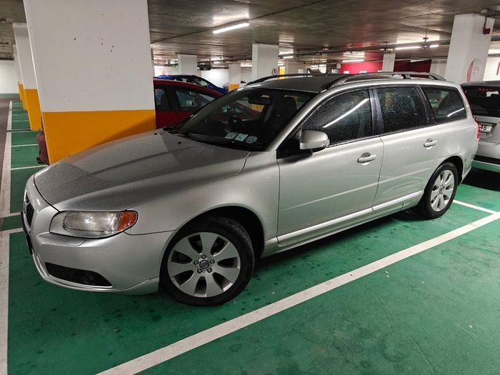 2010 Volvo V70