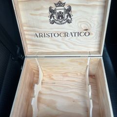 Wooden Wine Box holds 6 bottles