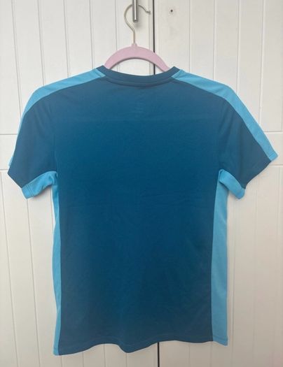 boys nike top