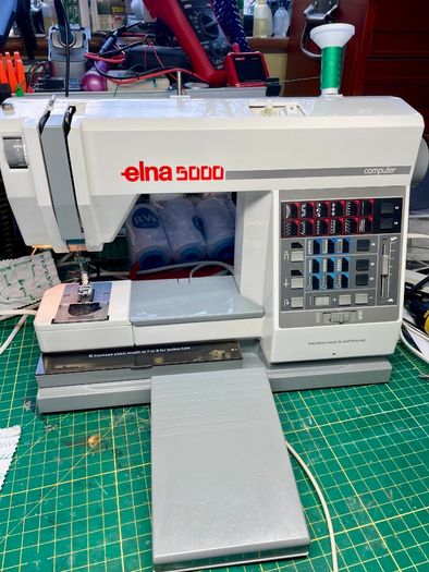 ELNA 5000 Sewing Machine - Just serviced, excellent condition - Made in Switzerland