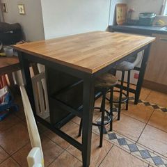 Ikea kitchen island with 2 stools