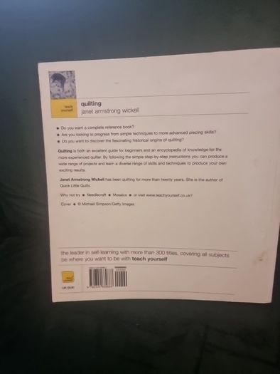 Teach Yourself  Quilting .paperback