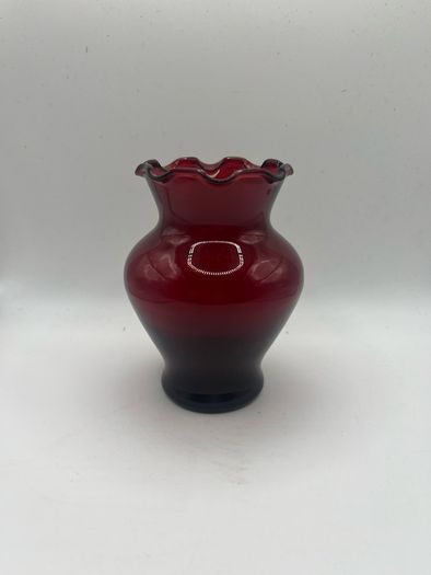 1940s Vintage Anchor Hocking Royal Ruby Red Glass Vase