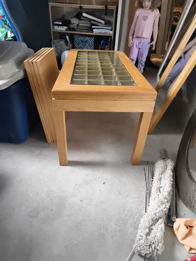 glass top coffee table