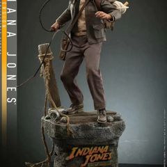 Hot Toys Indiana Jones Dial of Destiny Deluxe edition