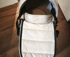 Yo-yo bassinet