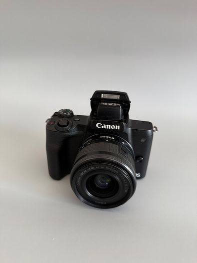 Canon EOS M50 Mark II + 15-45mm + Sigma 70-300mm + Fisheye + Batteries + Viltrox adapter + Apex 4K Camera