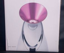 EZBASICS Ionic facial steamer Brand new