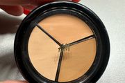 H&amp;M Concealer Palette