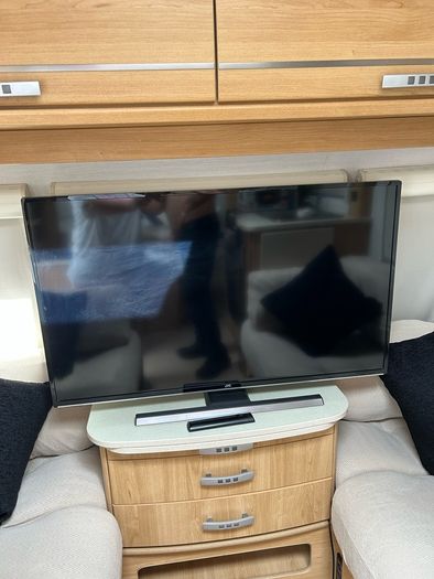 40" smart tv
