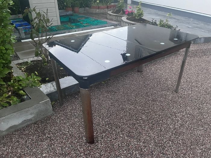 outdoor table