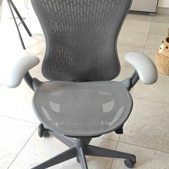 Herman Miller Mirra 2 Ergonomic Office Chair Grey