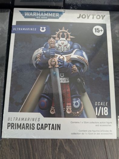 Lot of Joytoy Warhammer Ultramarine Action Figures and Vehicle