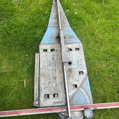 tile cutter