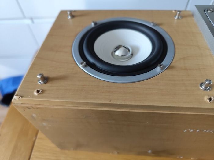 M-audio center speaker