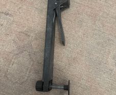 laser level bracket
