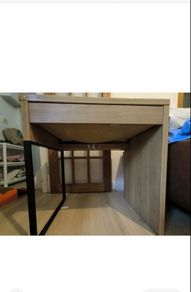 Free Desk