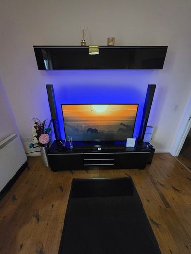 TV Unit & Centre Table