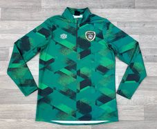 Umbro Ireland Football Half Zip Jumper Mens Large