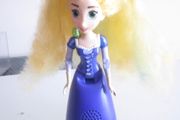 Disney Tangled The Series Musical Lights Rapunzel Doll w/ Pascal -Sings &amp; Speaks
