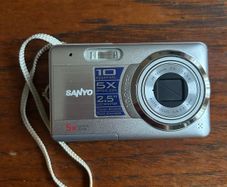 Sanyo E10 Digital Camera