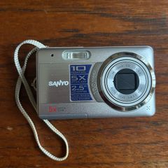 Sanyo E10 Digital Camera