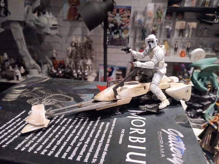 Star Wars Hoth Recon Patrol Biker!