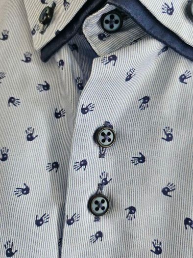 6th Sense Shirt Original M