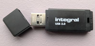 Integral 256GB Black USB 3.0 Fast Memory Flash Drive