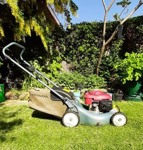 Lawnmower Honda Izy